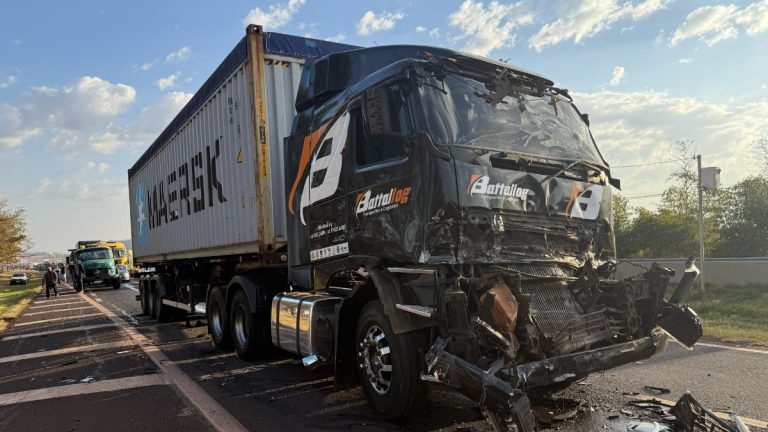 Feridos em grave acidente na rodovia