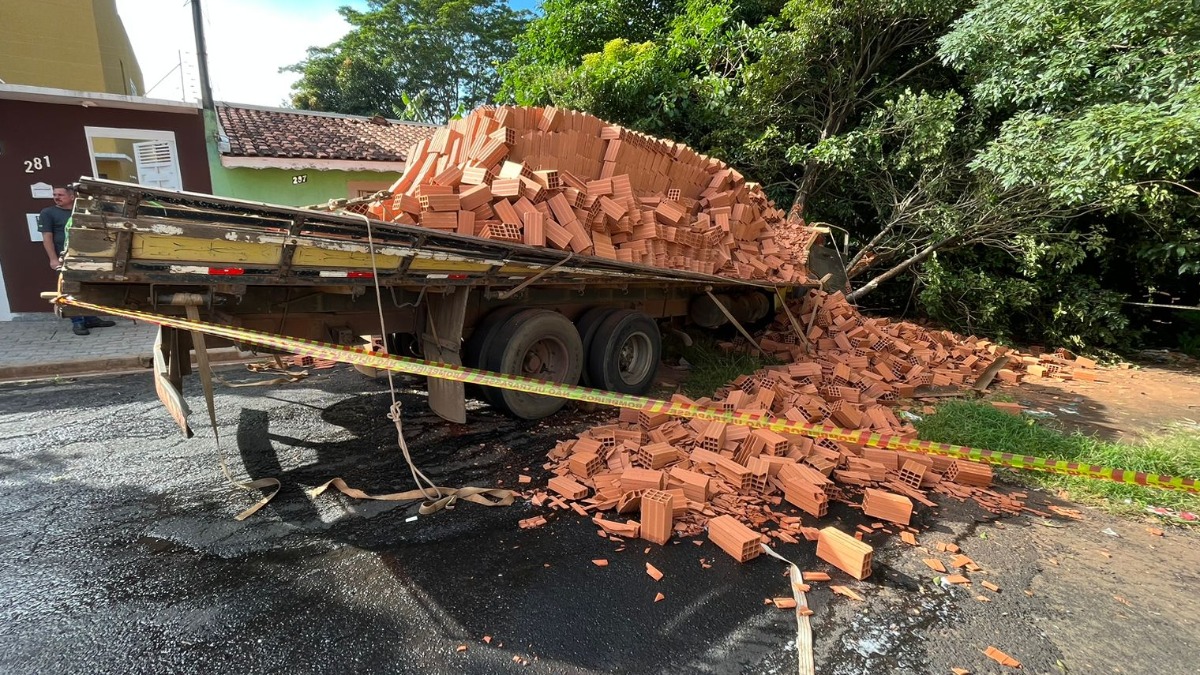 acidente de caminhão