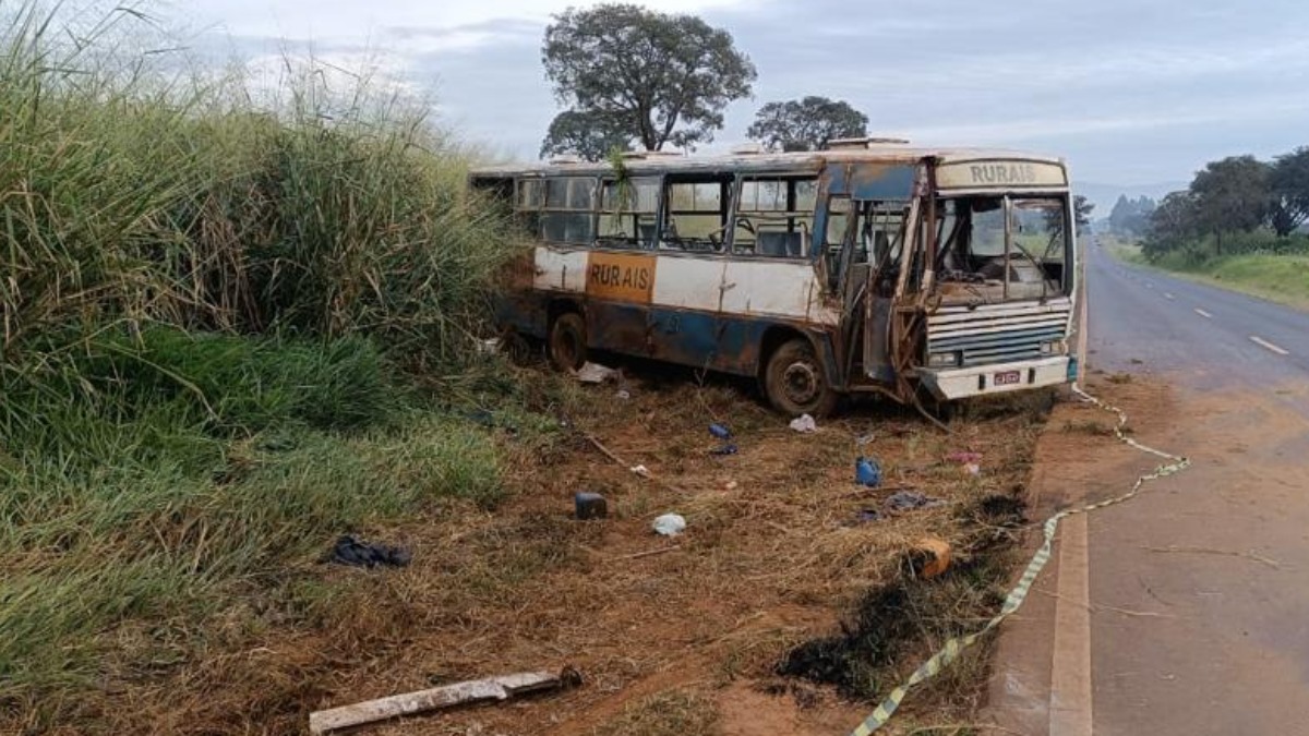 acidente ônibus rural