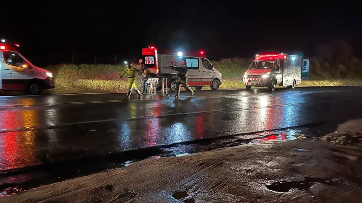 Acidente na rodovia Deputado Vicente Botta