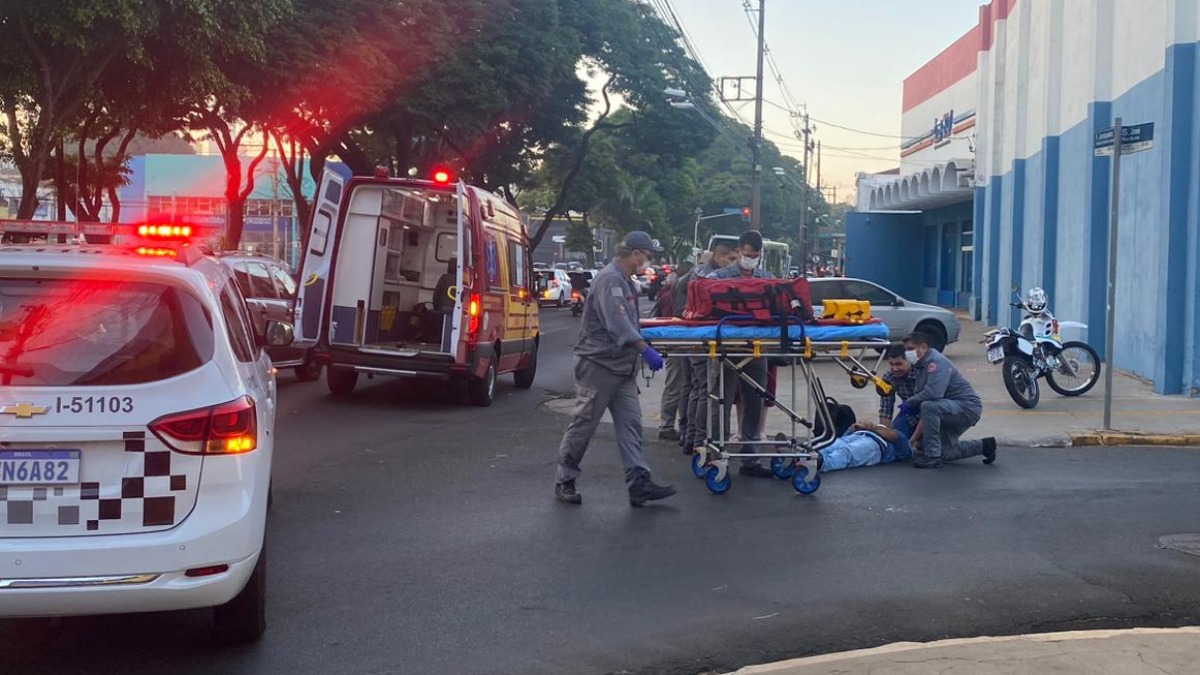 Acidente motoqueiro ferido