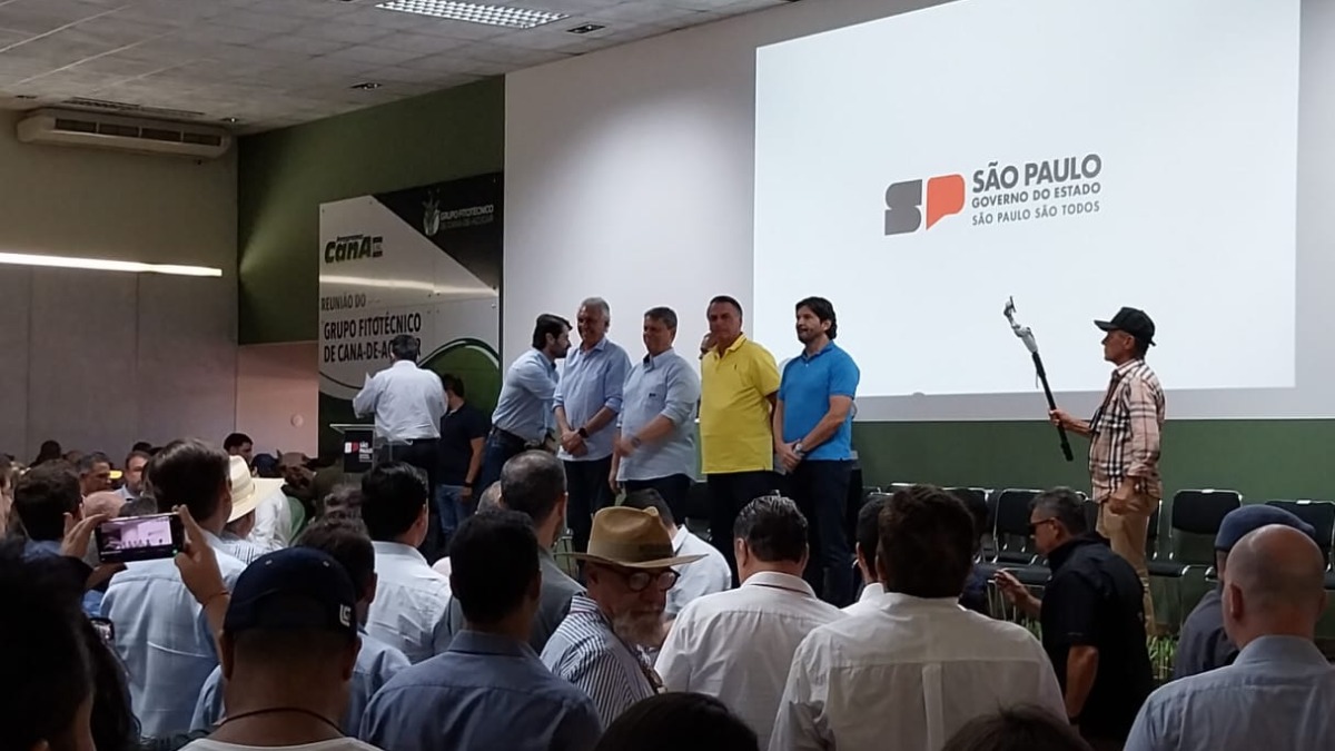 Governador Tarcísio de Freitas e ex