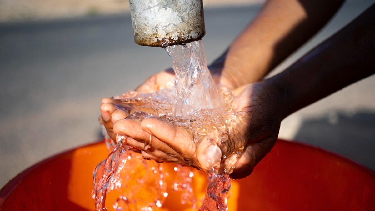 Afetar abastecimento de água em bairros