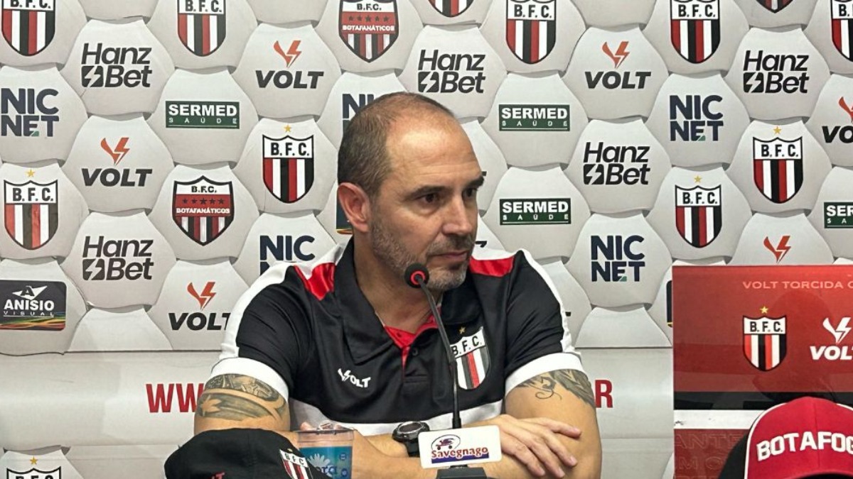 Allan Aal espera resgatar confiança do