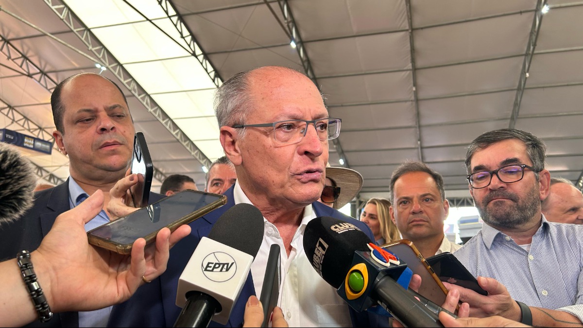 Agrishow 2025 recebe figuras políticas importantes