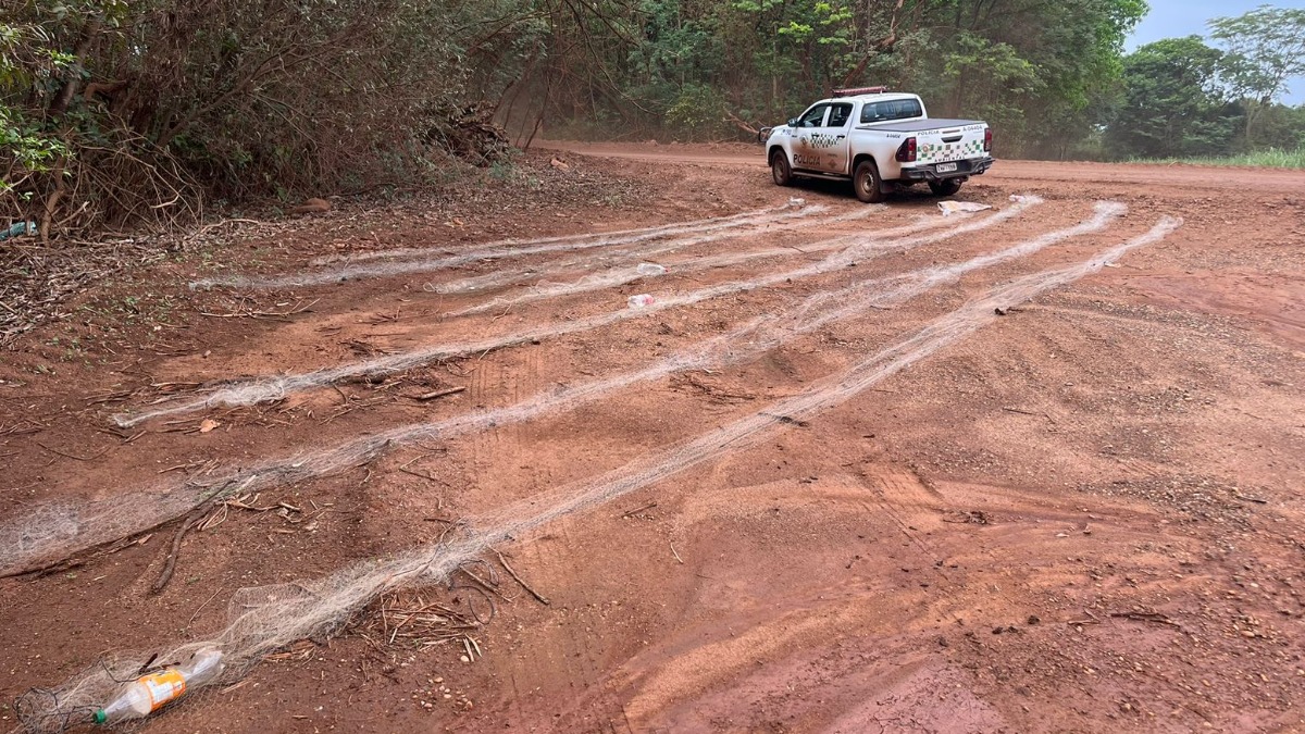 Dois homens são detidos por pesca