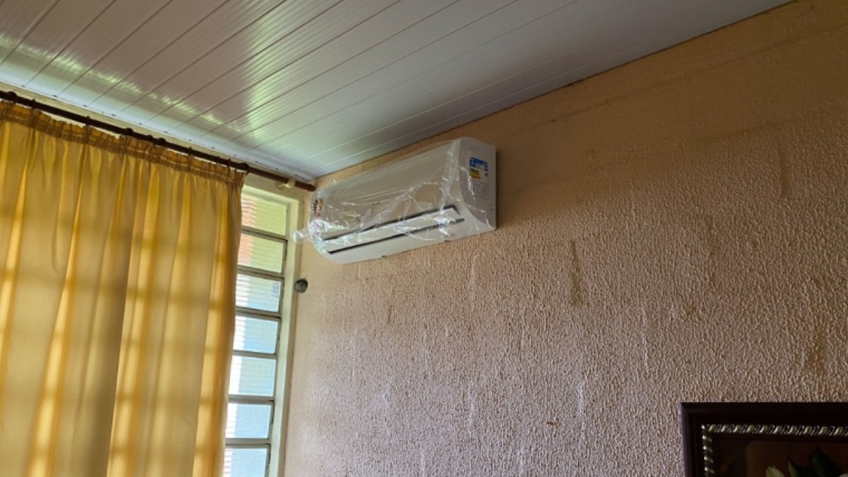 ar condicionado escolas