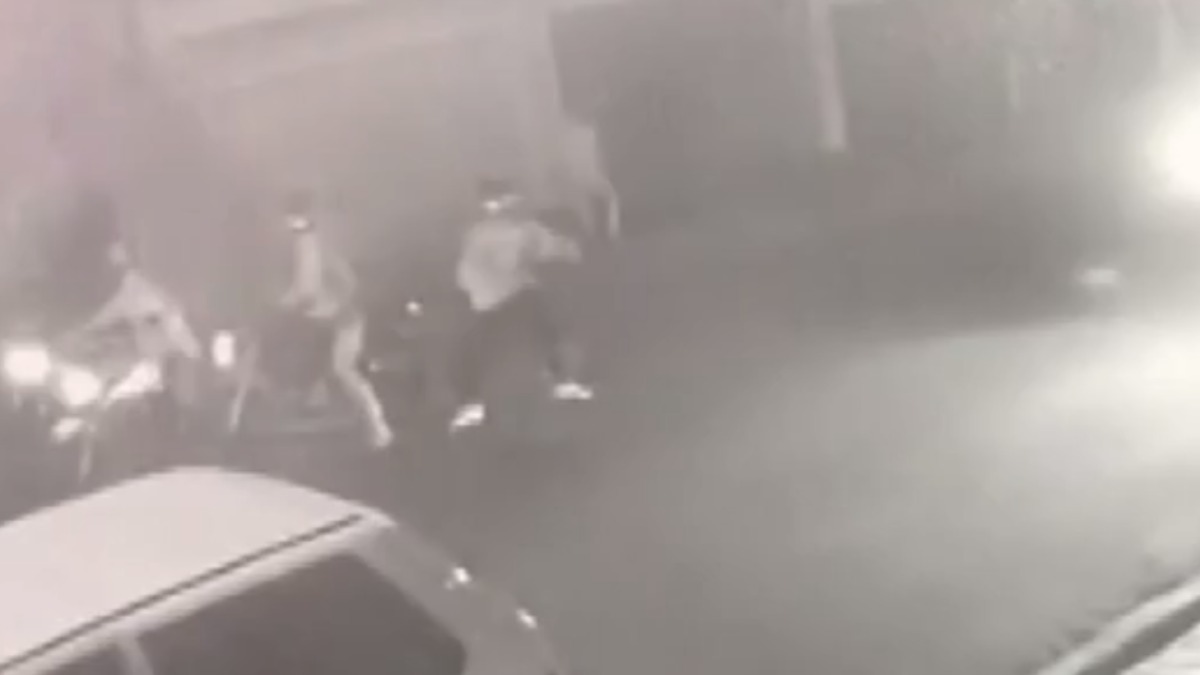 Ladrão atira funcionário público