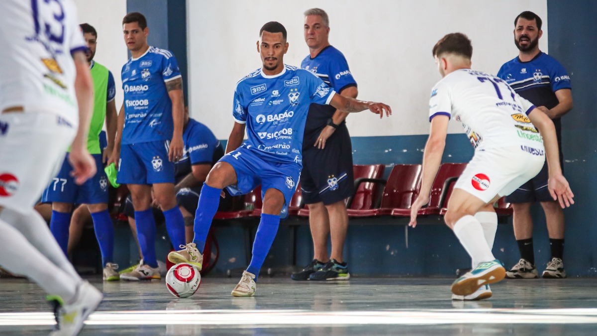Futsal Ribeirão busca garantir taça inédita