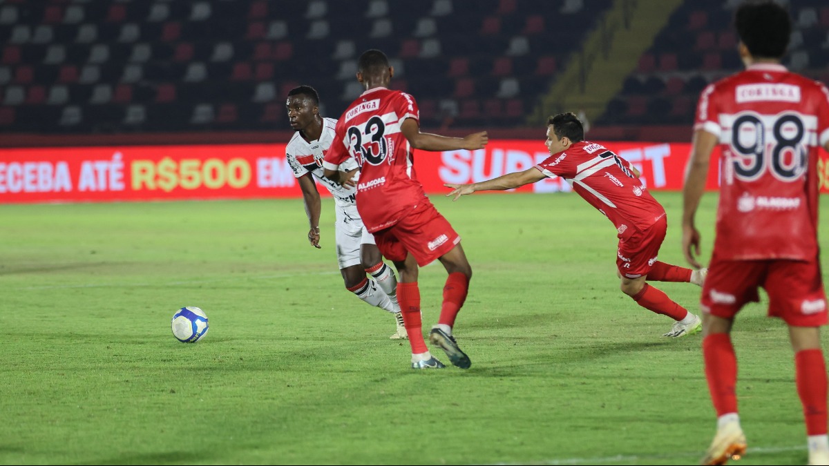 Botafogo fica no empate sem gols
