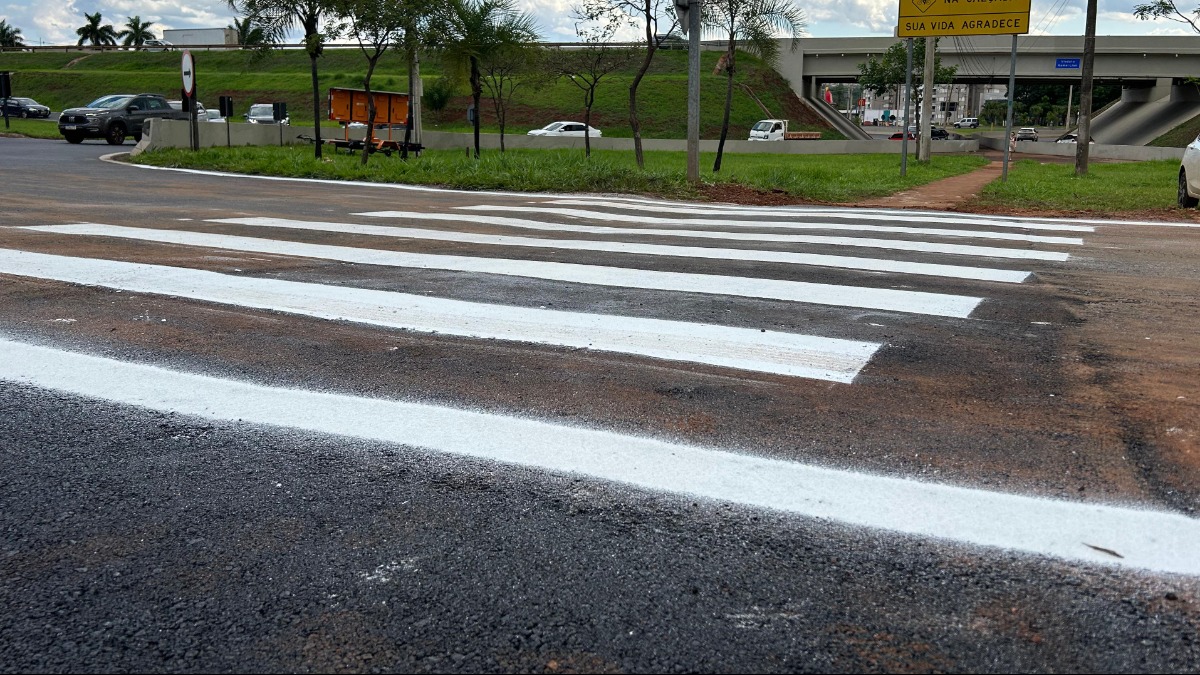 Entrada da Braz Olaia Acosta pelo