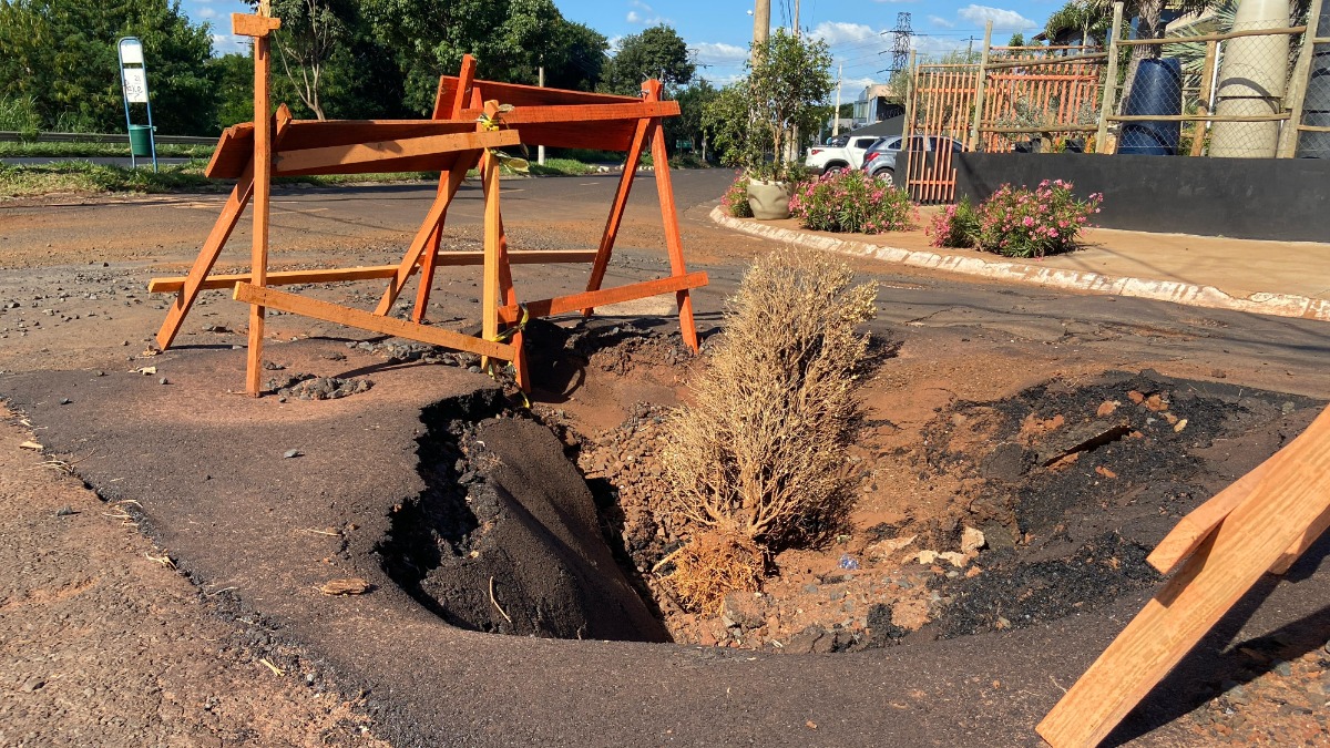 Buraco reabre 20 dias após manutenção