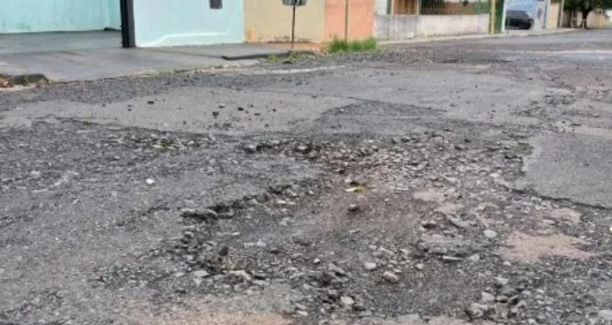 asfalto rua Vicente Della Ricci