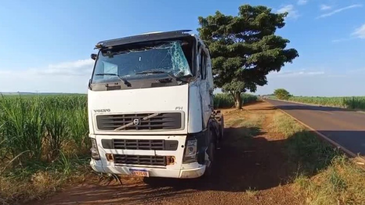 Motorista do caminhão envolvido em acidente