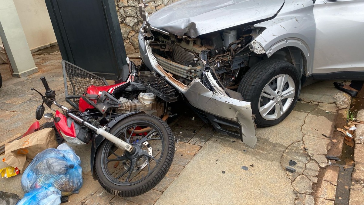 Motorista de 80 anos perde o