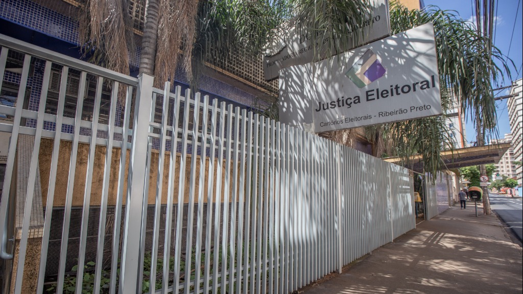 Primeiro turno das eleições em Ribeirão