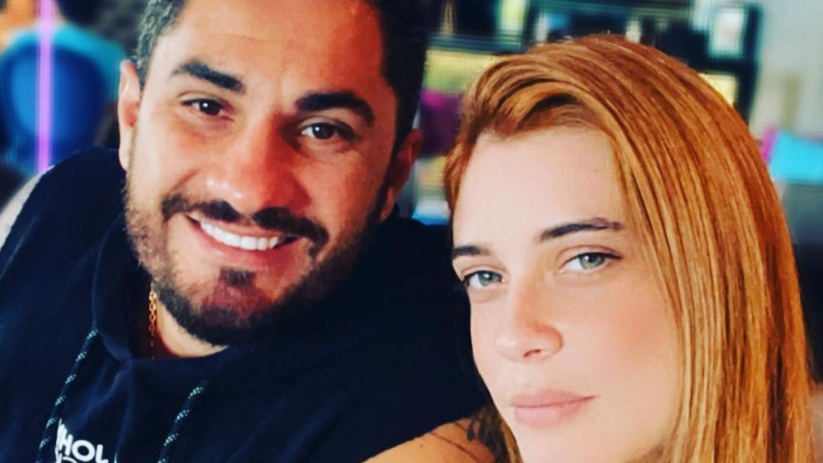 Influenciadora Ana Pink denuncia ex