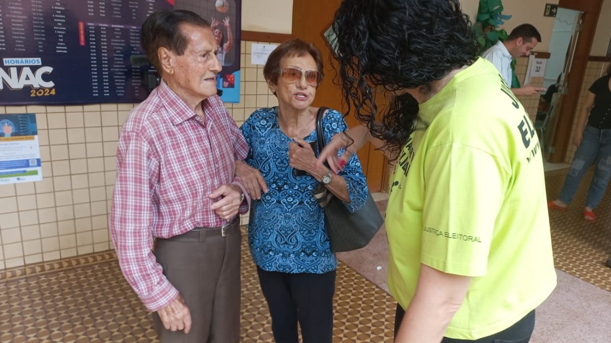 Casal Leonardo e Sônia Valente