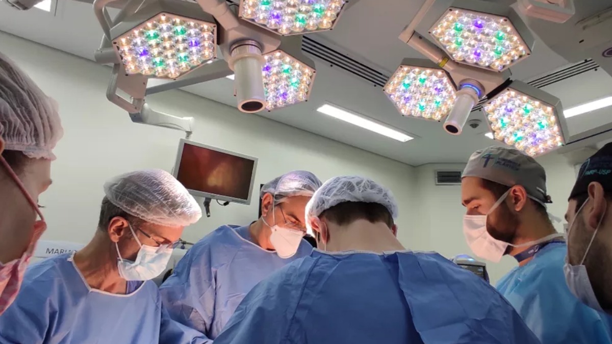 cirurgia separação gêmeas