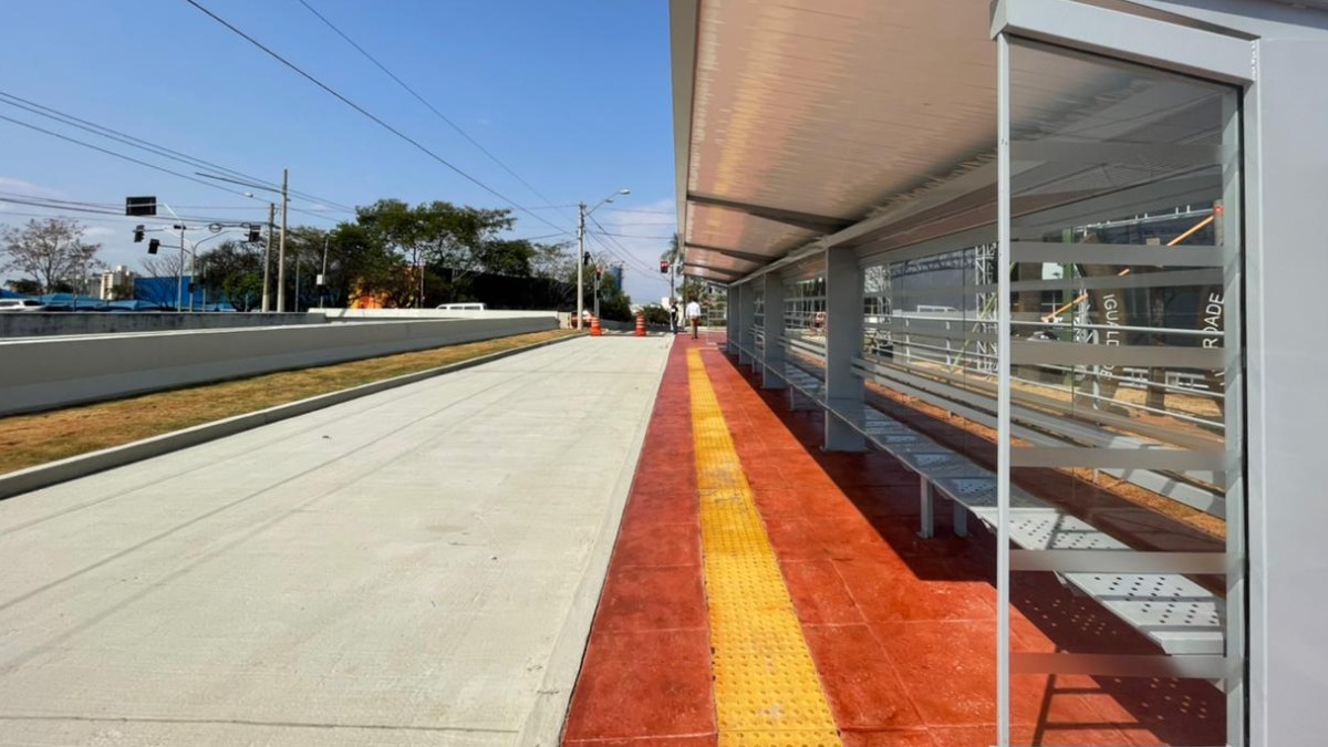 corredores de ônibus