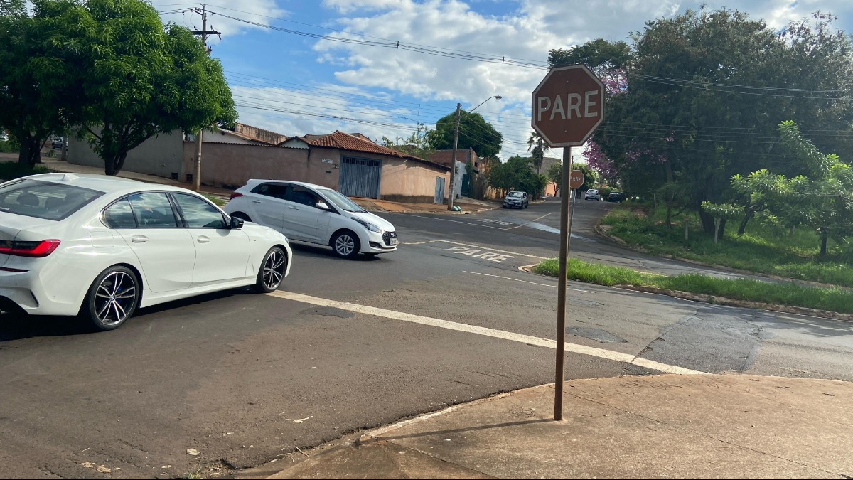 Cruzamento no Jardim Paiva é alvo