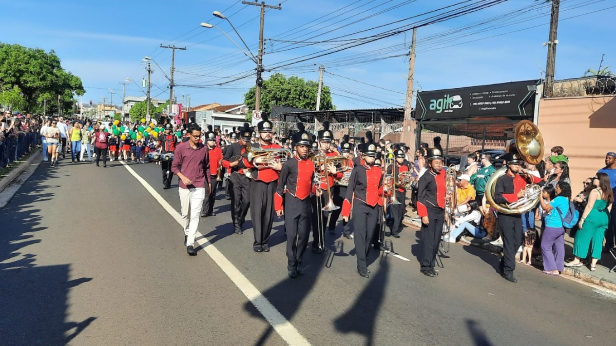 Desfile cívico 7 de Setembro