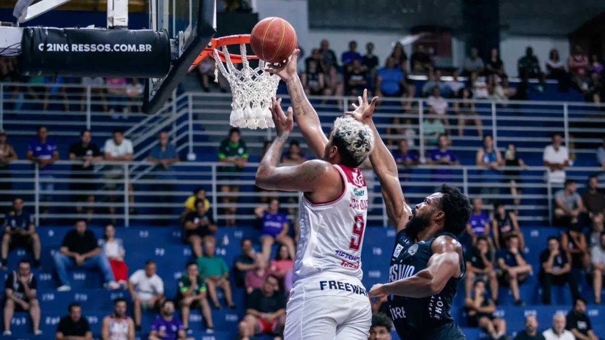 Franca vence Brasília NBB