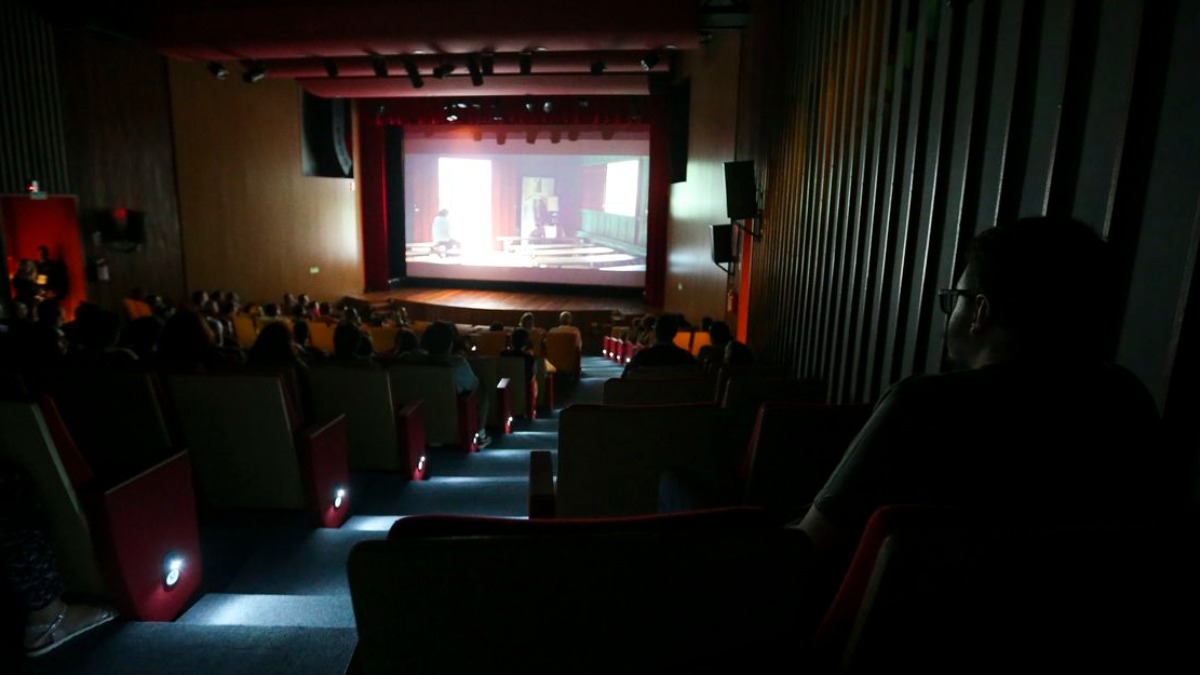 Rede de cinemas de Ribeirão oferece
