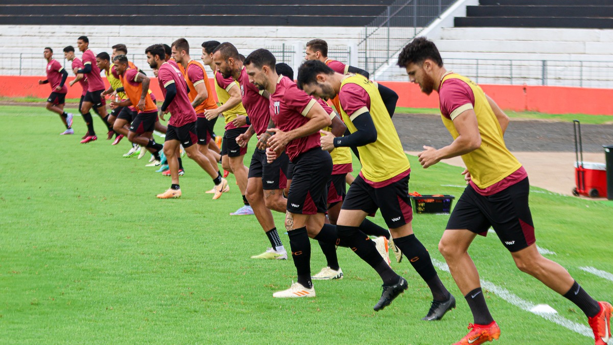 Vitória do Paysandu devolve o Botafogo-SP