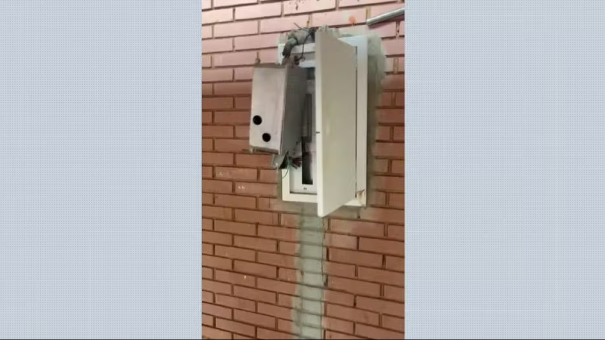 Falta de energia escola