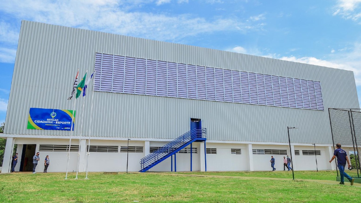 aulas de vôlei para crianças