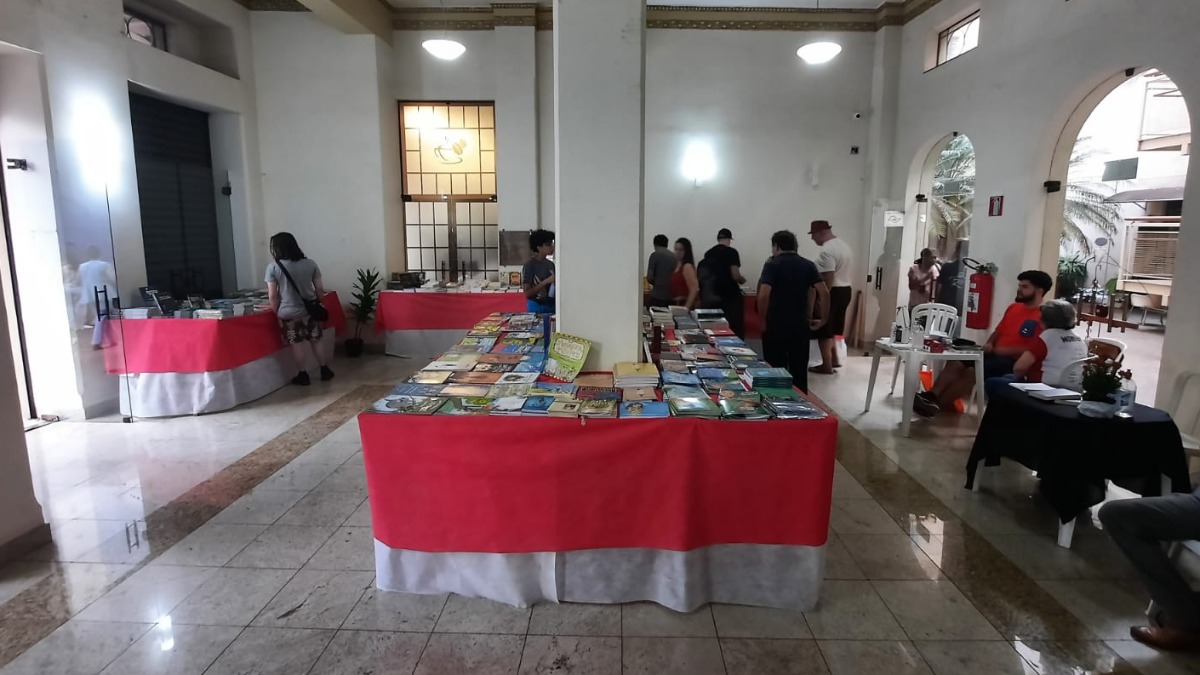 escritores brasileiros