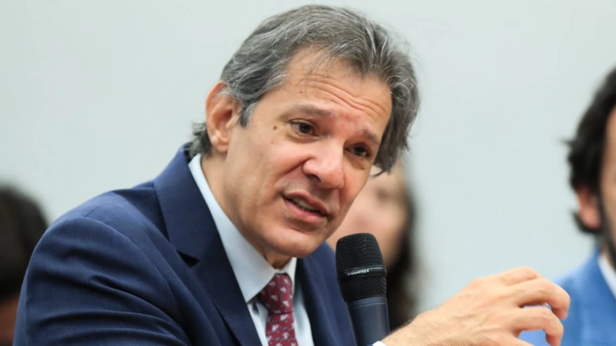 Haddad anuncia crédito extraordinário de R$