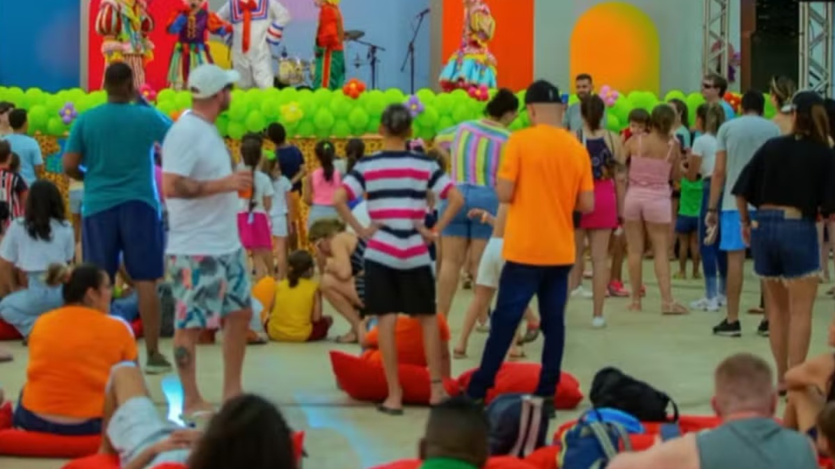 Com diversão para as crianças