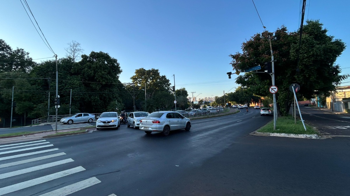 Cruzamento na Via Norte registra furto