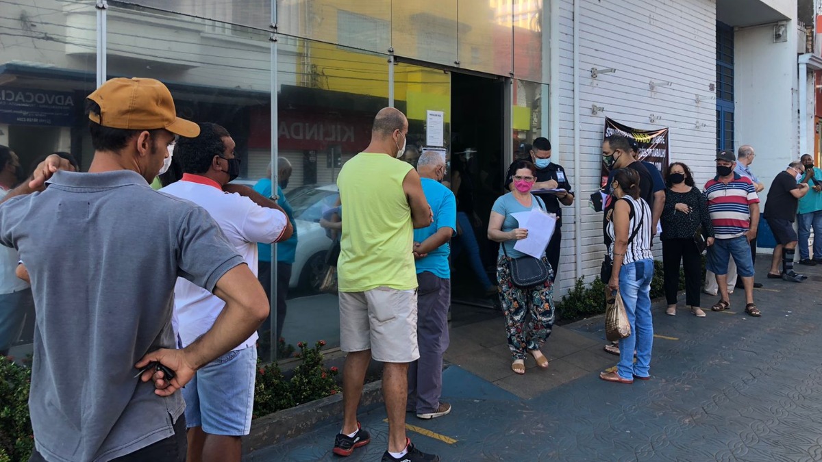 greve peritos médicos INSS