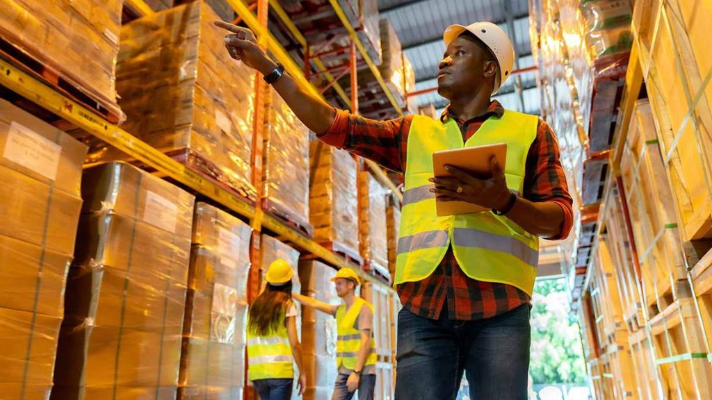 Setor de armazenamento e transporte