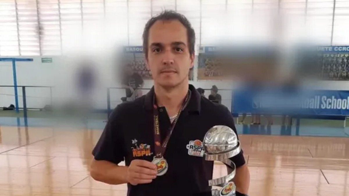 Abuso sexual de alunos