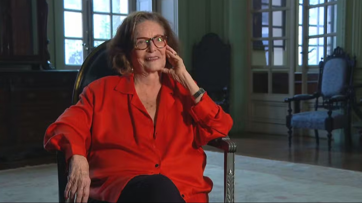 Corpo da escritora Heloisa Teixeira será