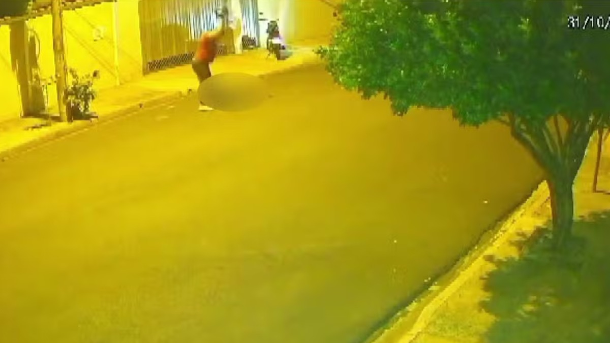 Homem está entubado em estado grave