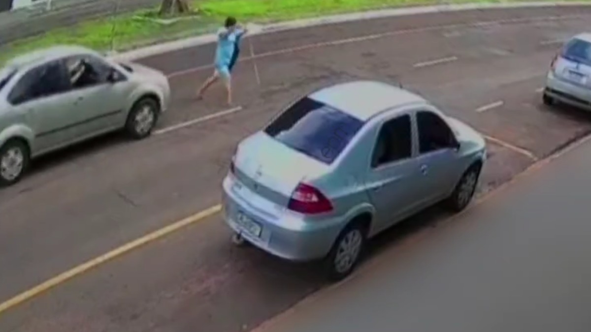 Idosa morre atropelada enquanto atravessava avenida