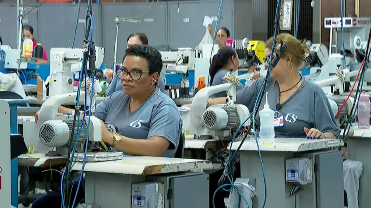 Setor calçadista de Franca começa