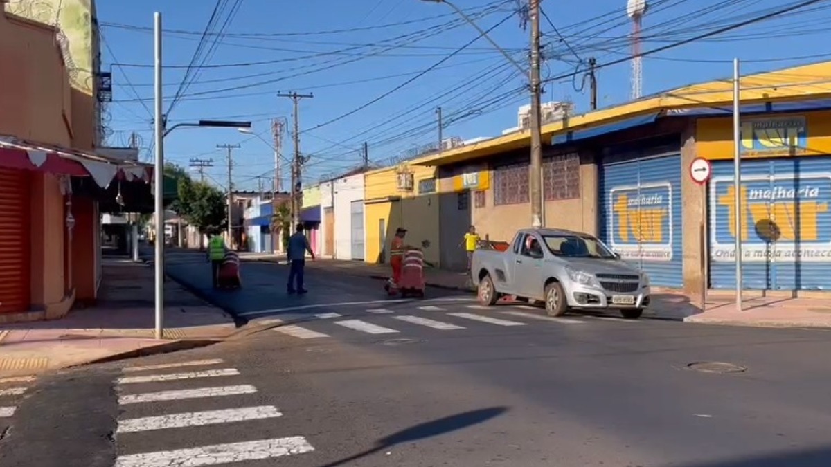 interdição corredor ônibus