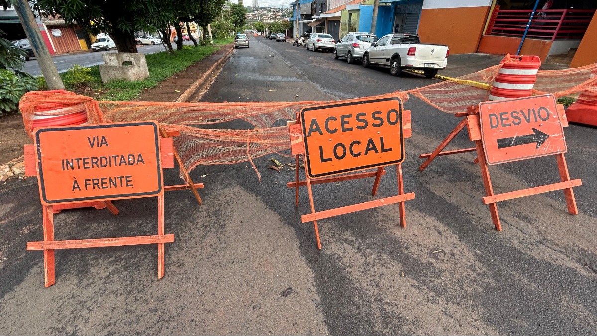 Avenida Pio XII tem nova interdição