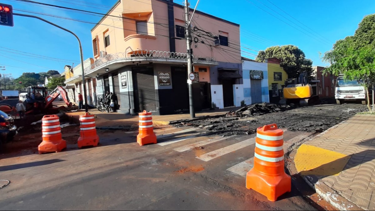 Rua João Ramalho tem trecho interditado