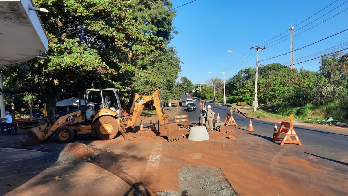 interdição rua Coronel Américo Batista