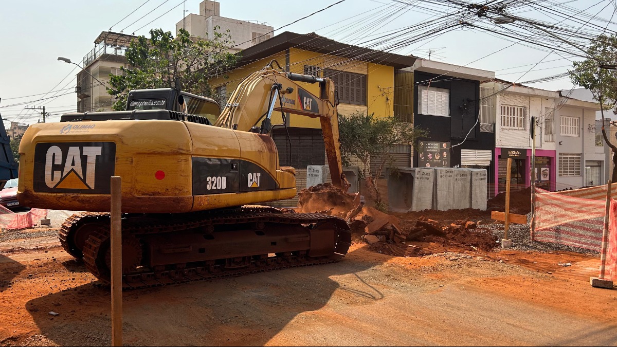 Nova interdição no Centro de Ribeirão