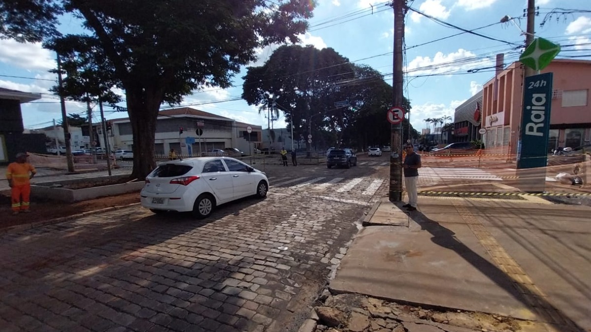 Após dois anos de obras