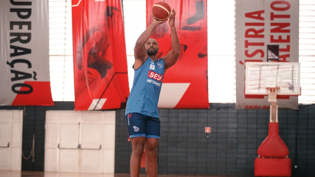 Lucas Mariano Franca Basquete