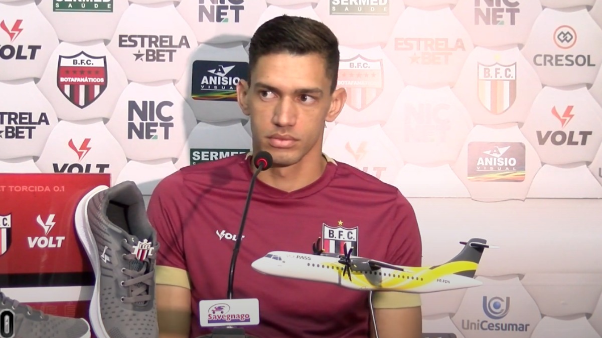 Críticas desempenho jogadores